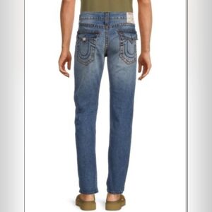 True Religion Men’s Geno Relaxed Slim Jeans Size 32